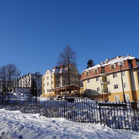 Zdrojowy Sanus Swieradow-Zdroj Exterior foto